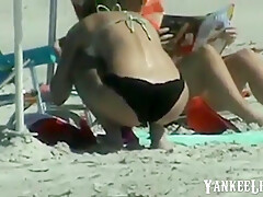 Sexy Bubble Butt teen 18+ In Bikini